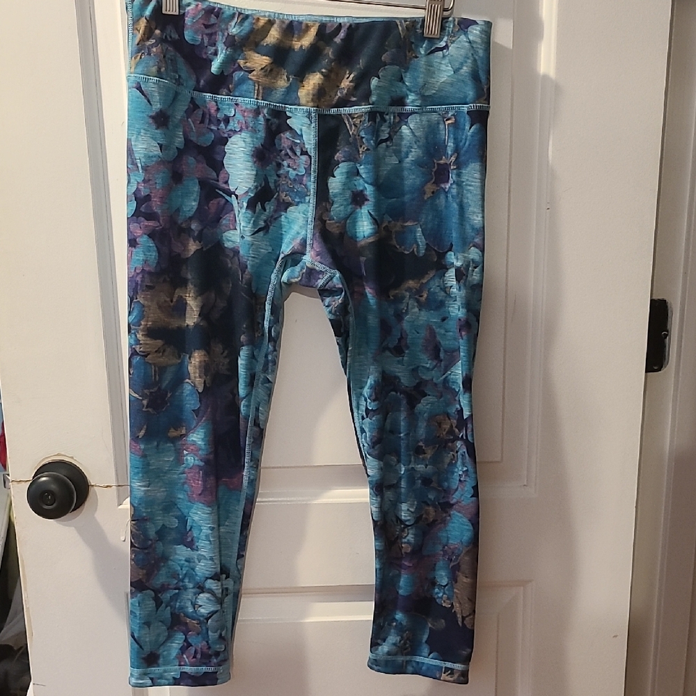 Danskin Teal Reversible Leggings